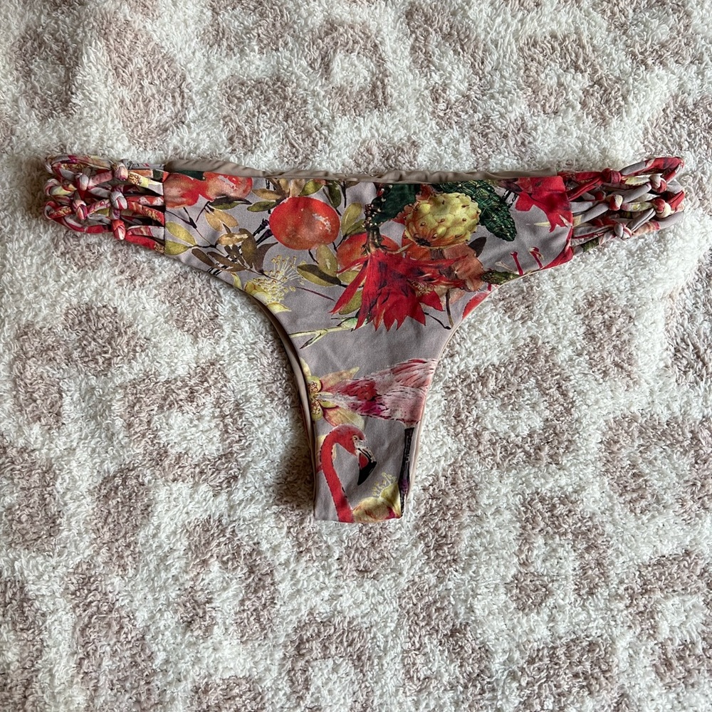 San Lorenzo | Cheeky/Thong Style | Perfect Condition
